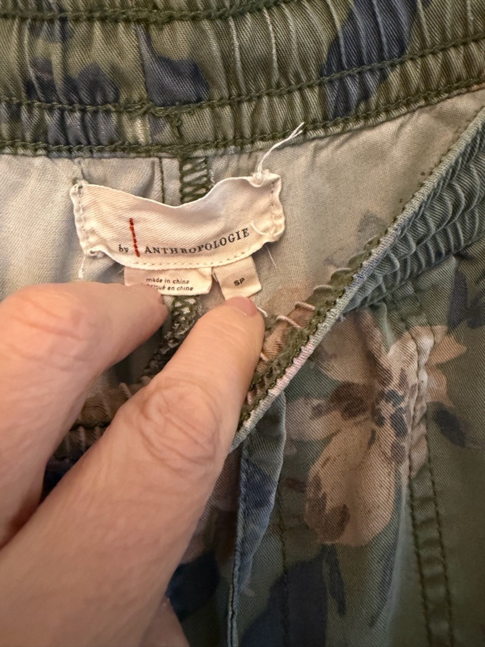 Anthropologie Petite Floral Print Green Lyocell Drawstring Elastic Waist Jogger… - Picture 2 of 11